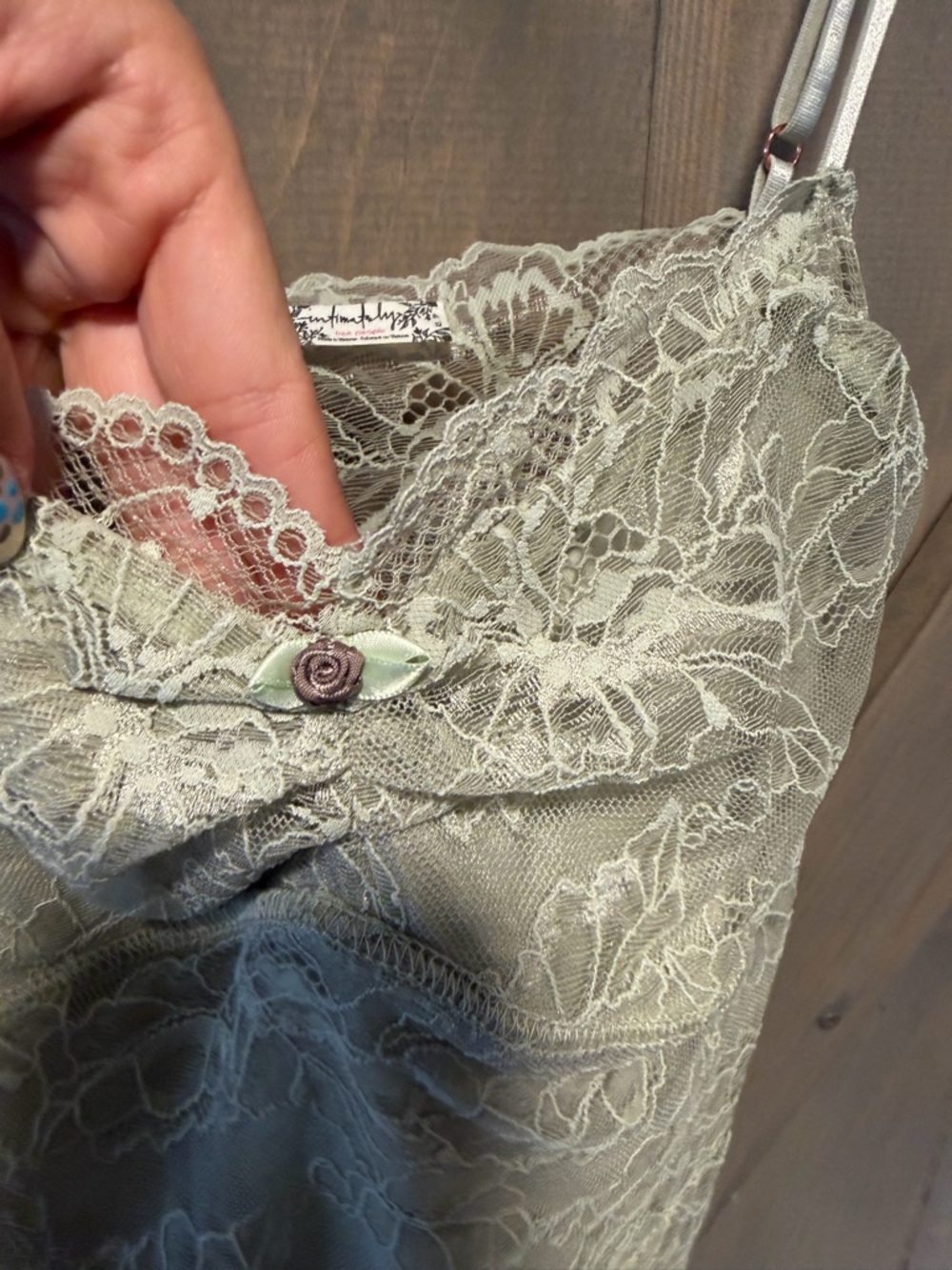Free people intimately Lacey cami in Sage Green NWT - Picture 4 of 8